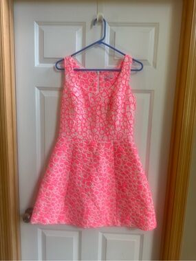 Lilly Pulitzer ' Neon Pink Lace Fit-and-Flare Dress size 8!